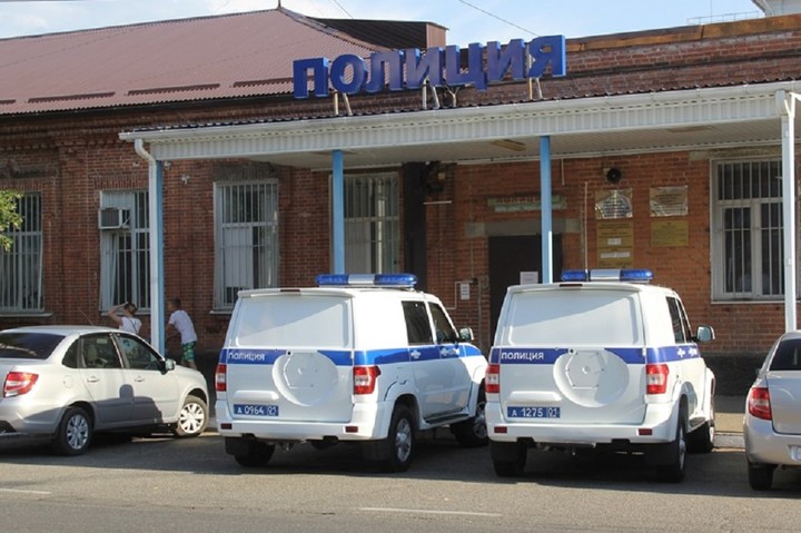 Жители и гости Адыгеи около 200 раз обращались в полицию за прошедшие сутки
