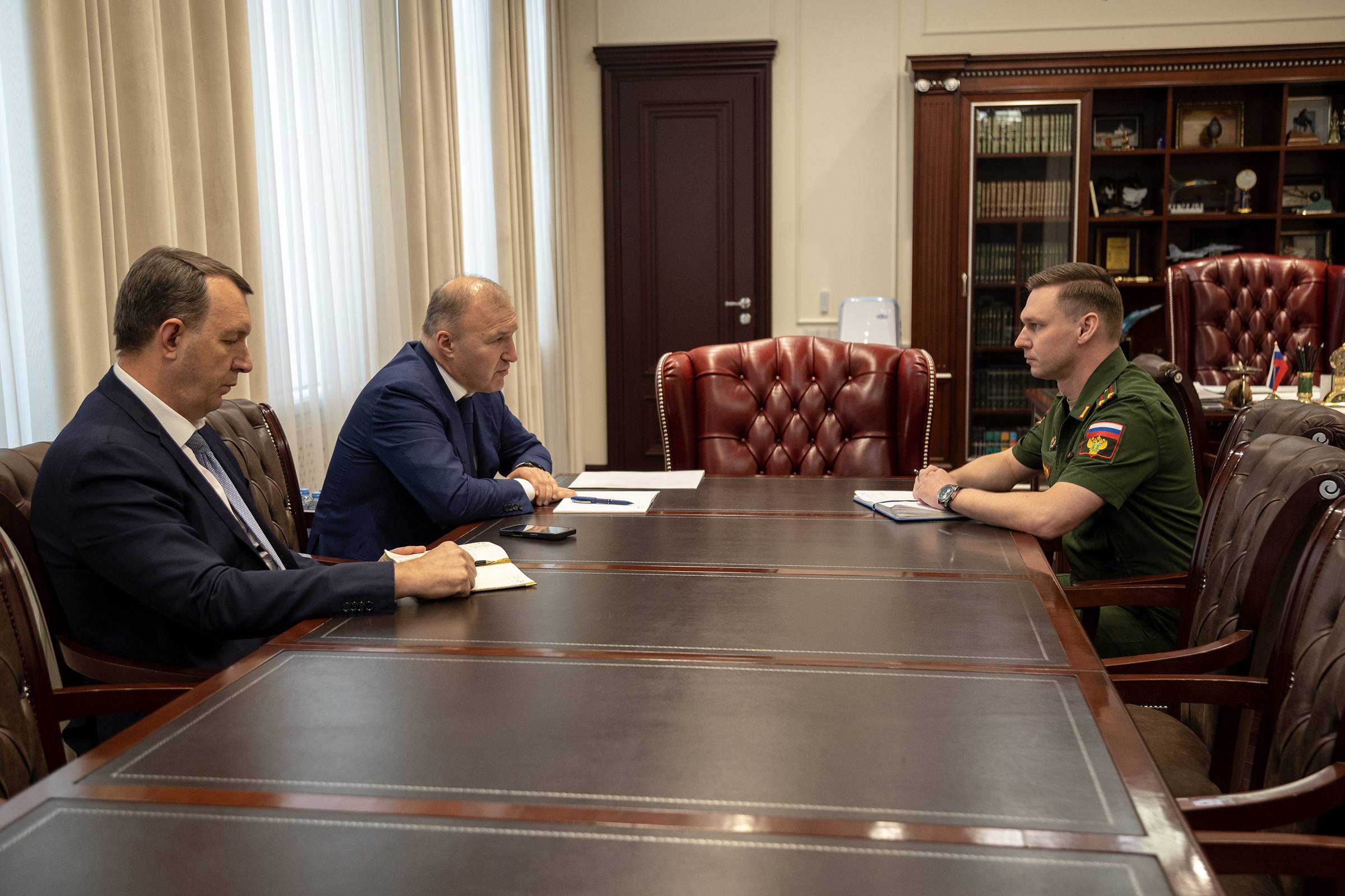 В Адыгее обсудили защиту прав военнослужащих и поддержку участников СВО
